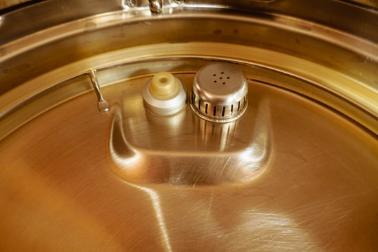 instant pot valves under lid