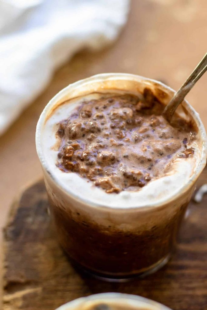 instant overnight oats with coffee