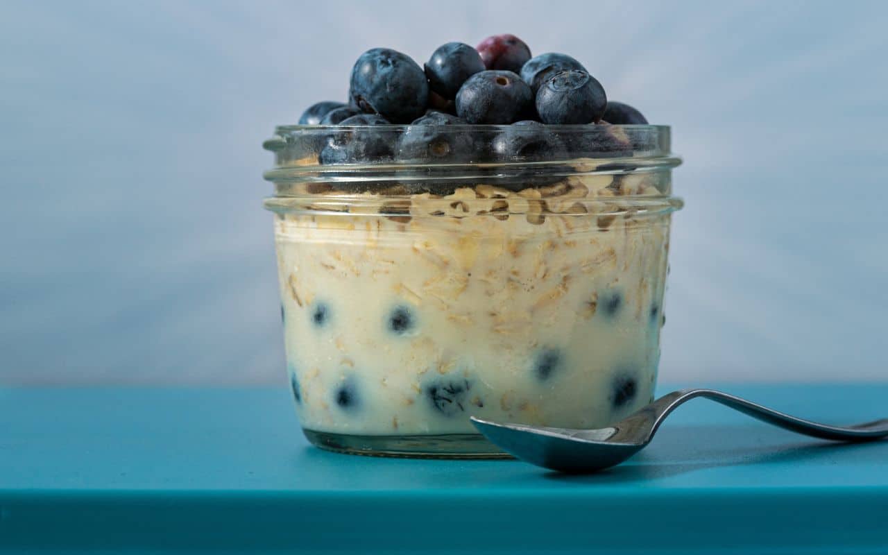 Blueberry Muffin Overnight Oats with Chia Seeds