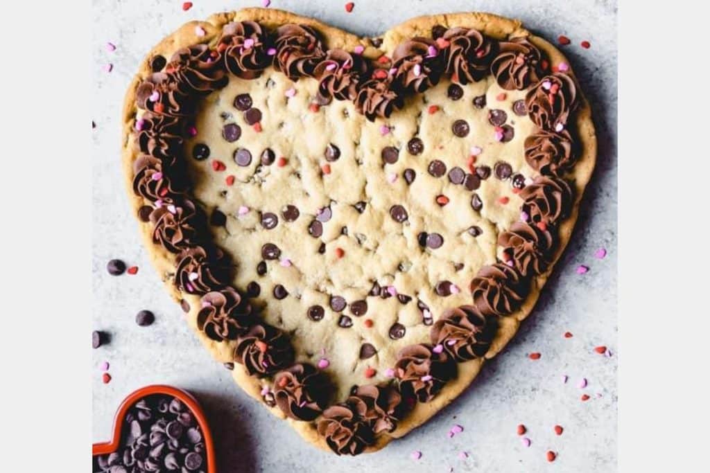 giant heart shaped chocolate chip cookie